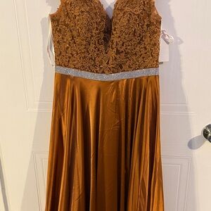 Dancing Queen Brown Lace Prom Dress with Silver Accent